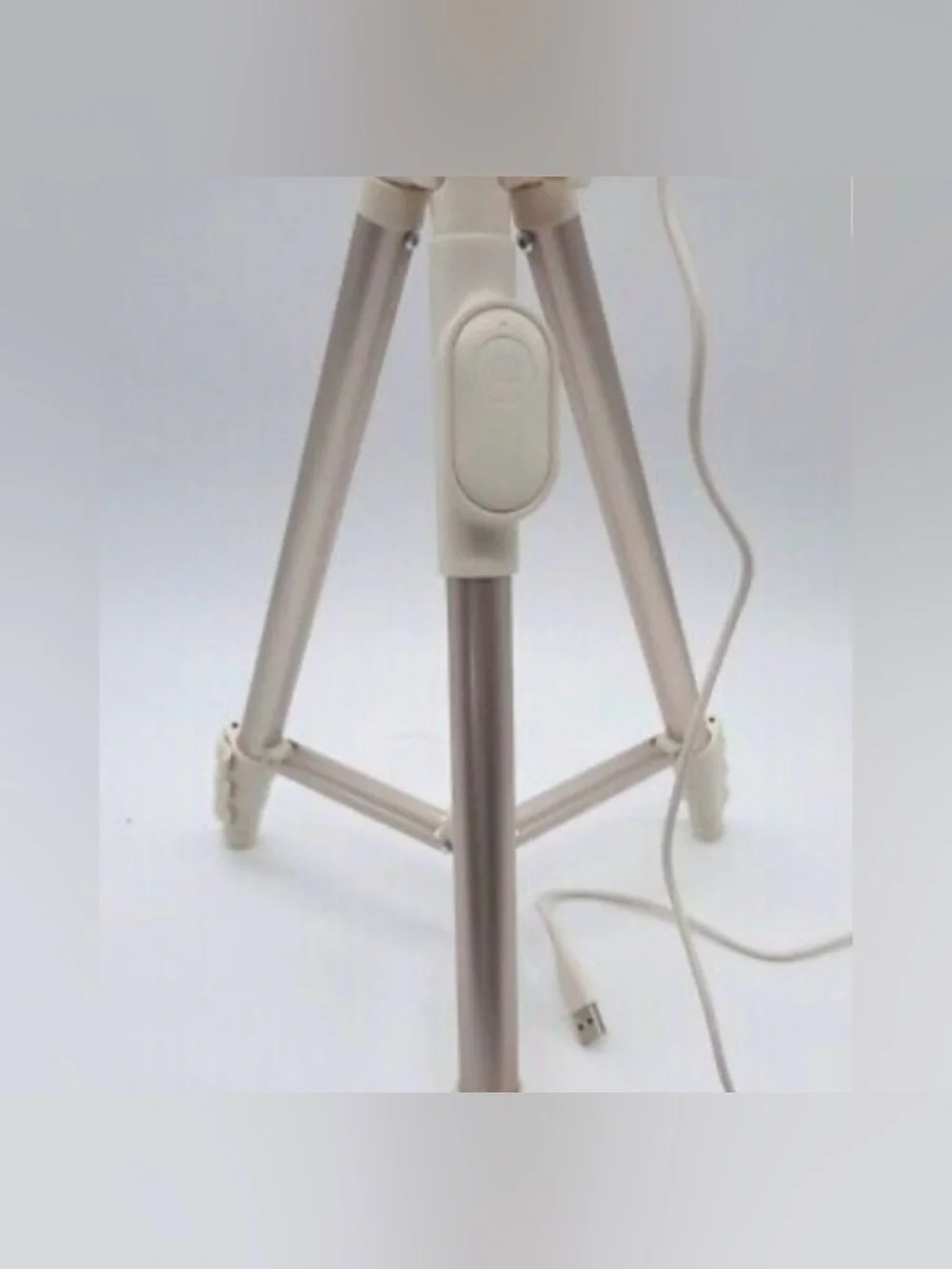 HEYDAY Ring Light with Tripod Stone White 10” Diameter New in Box